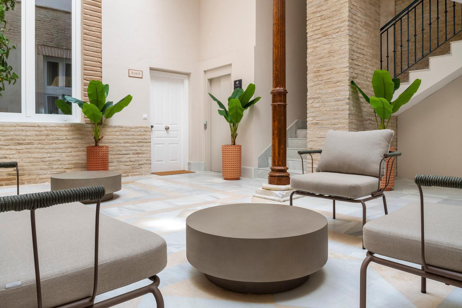 Magno Apartments Almansa Seville Exterior photo