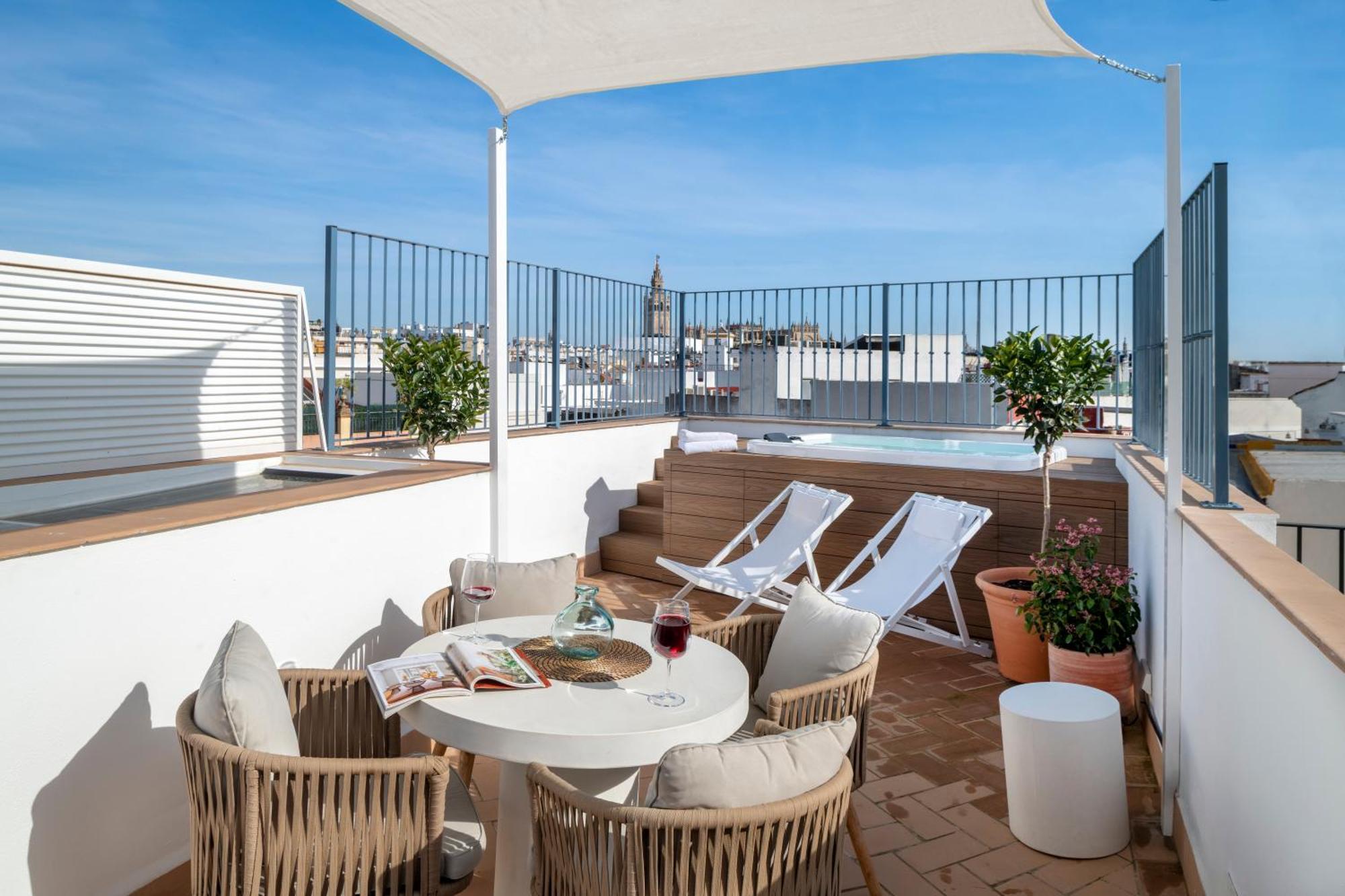 Magno Apartments Almansa Seville Exterior photo